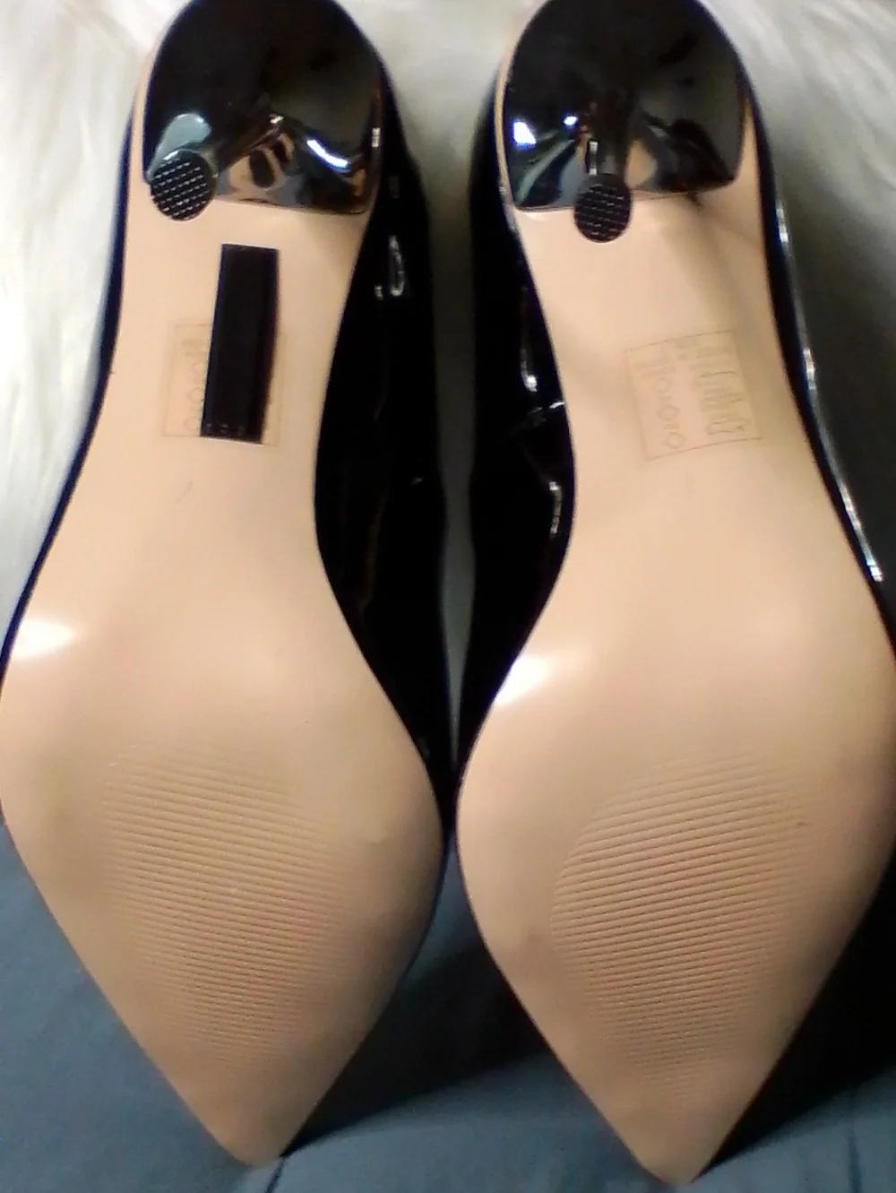 Azalea Wang chic black